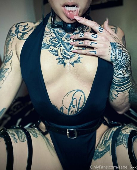 セクシーな黒人オンリーファンズ パーフェクト 写真