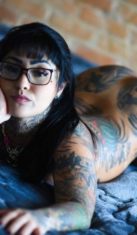 Jessica Aryel ポルノモデル 写真