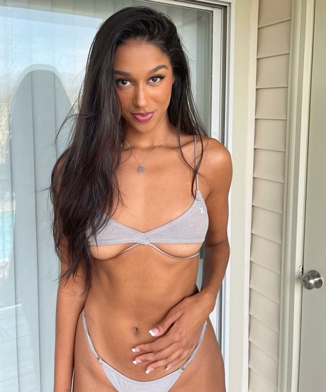 Jessienicolexxx 独占女優 画像