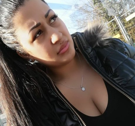 Csimbora Barbara 独占モデル 写真