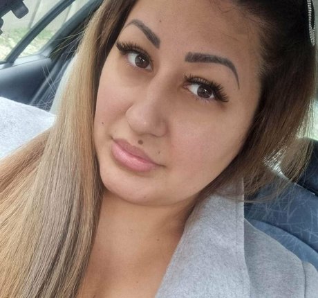 Csimbora Barbara セクシーモデル 写真