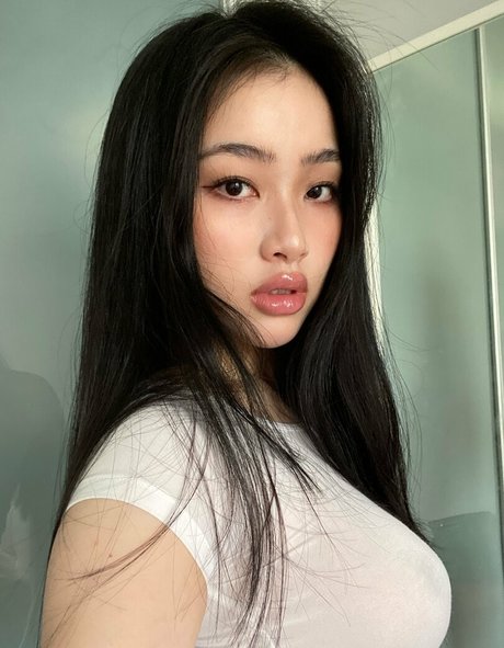 ゲイの乳首OnlyFans 無料ヌード アーカイブ