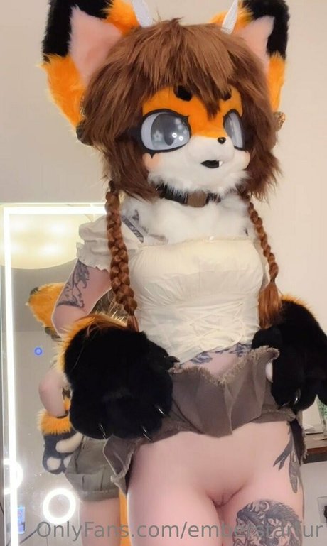 金髪の毛深いおまんこOnlyFans アートxxx 写真