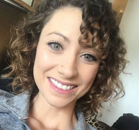 アンバー・オンリーファンズ 裸 ギャラリー