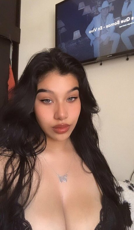 汚れた足オンリーファンズ セクシー 写真