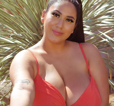 小柄なティーンオンリーファン 無料xxx 写真