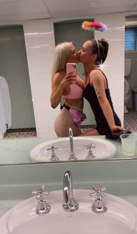 Jessica Viaal xxxモデル 写真