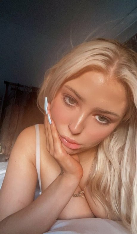 Jessica Viaal ポルノスター HD 画像