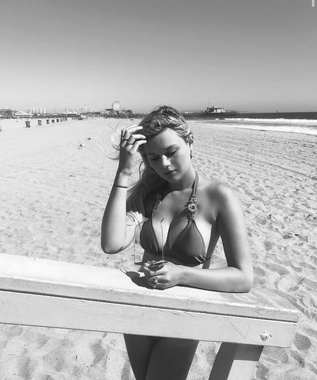 Nolwenn Dis 独占スター 画像