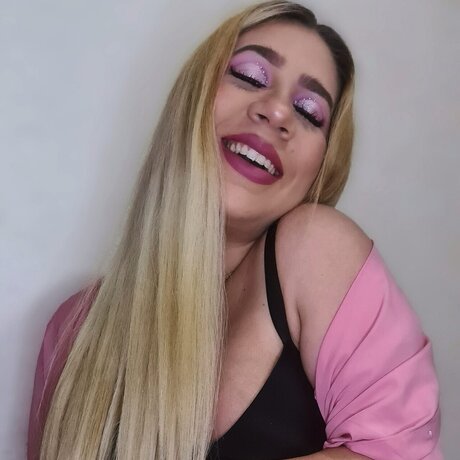 ティーンランジェリーOnlyFans ホットxxx 画像