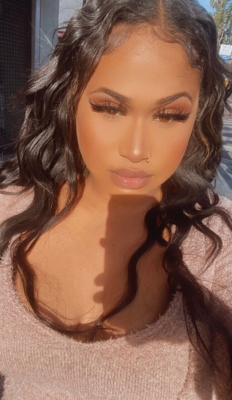 Miiiyokooo ポルノスター 素敵 ギャラリー