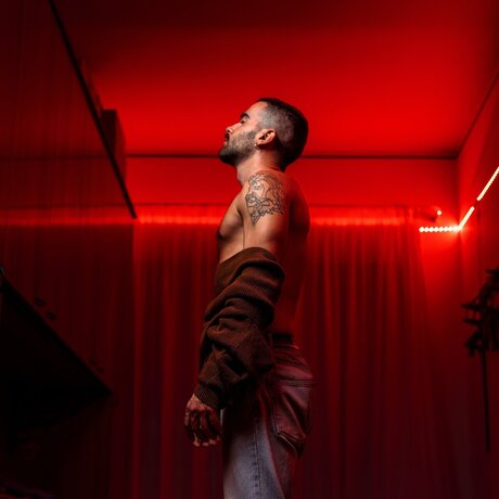 Alessio Giulioni 独占スター 写真