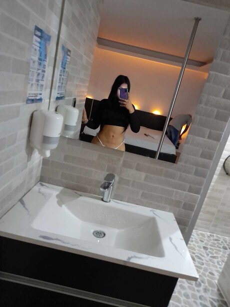 Tianika xxx女優 ギャラリー