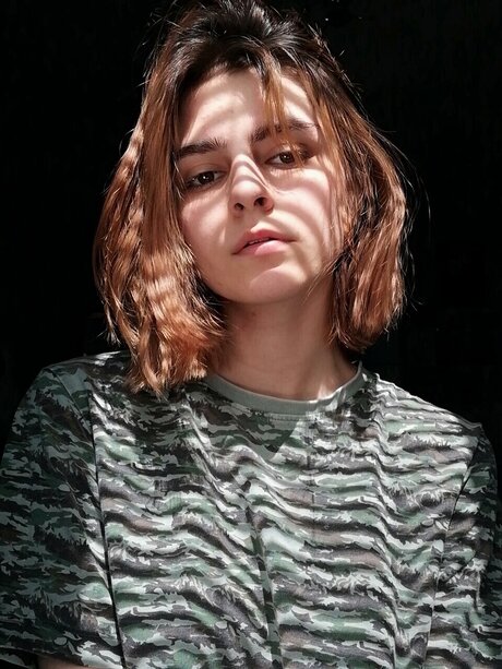 毛深いアジア人オンリーファンズ ポルノ 写真