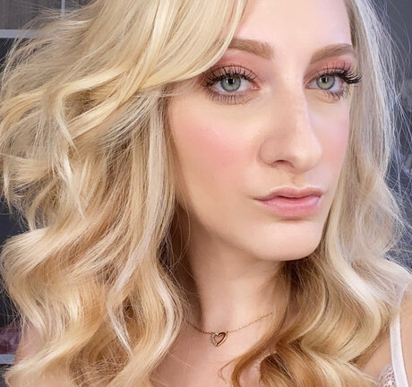 Celesta Roelandt ポルノスター ヌード 写真