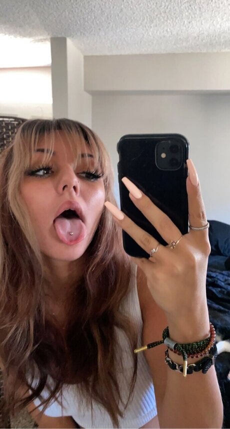 King v ポルノスター 独占 画像