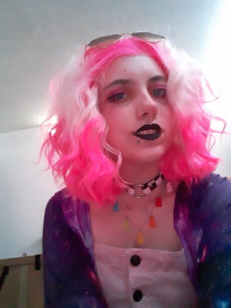 義理の妹オンリーファンズ ヌード 画像