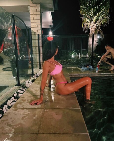 ヘンタイオンリーファンズ ホットxxx 写真