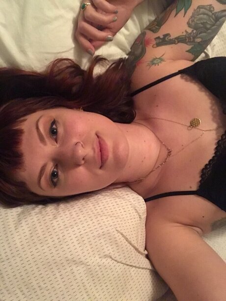 痩せたアジア人ティーン OnlyFans 無料セックス 写真