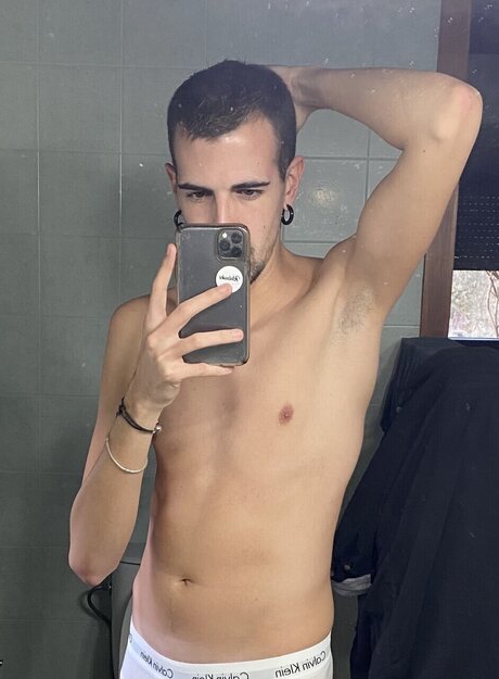 脱衣OnlyFans ポルノ 画像