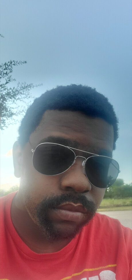 UBERDICK 裸のポルノスター 画像