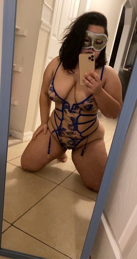 Ms Gourmet4U 美しいモデル 画像