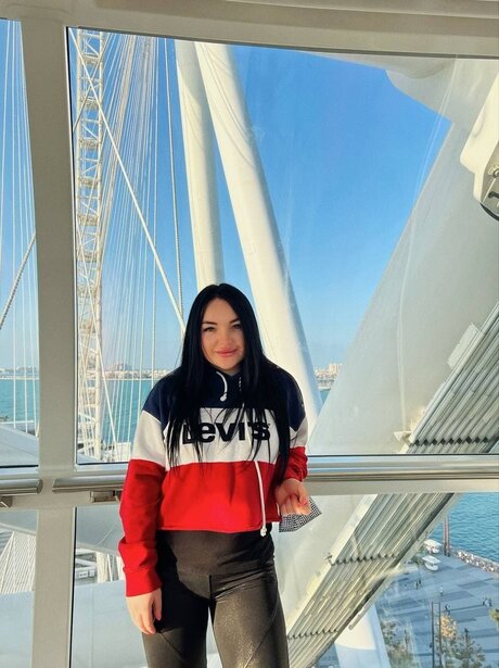 Kiss ヌード女優 写真