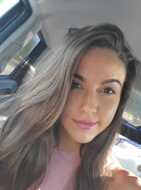 Arianna Marie スター xxx 画像