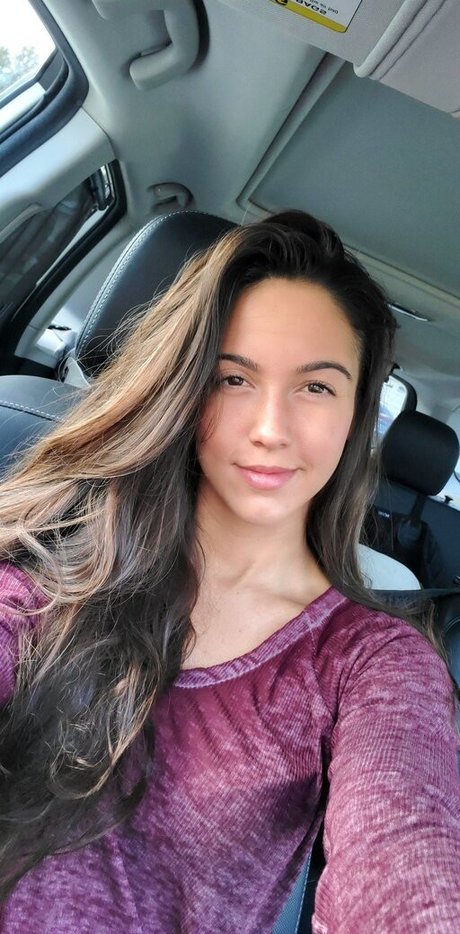 Arianna Marie 完璧なスター 写真