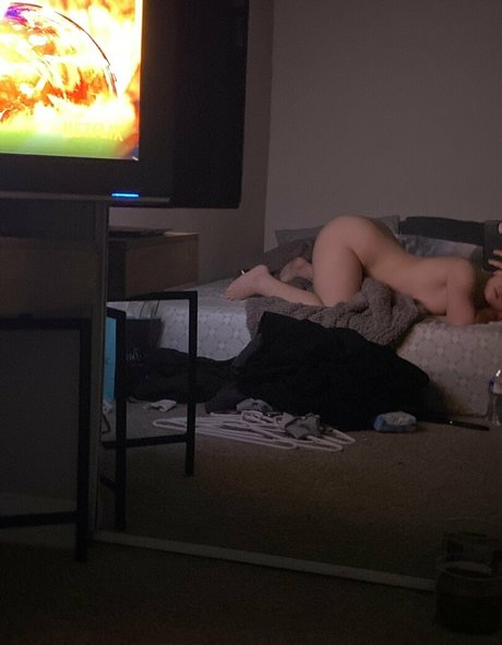 パフィーオンリーファンズ 美しい裸 写真