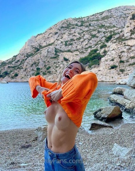 ビデオ通話 オンリーファンズ えろた ギャラリー