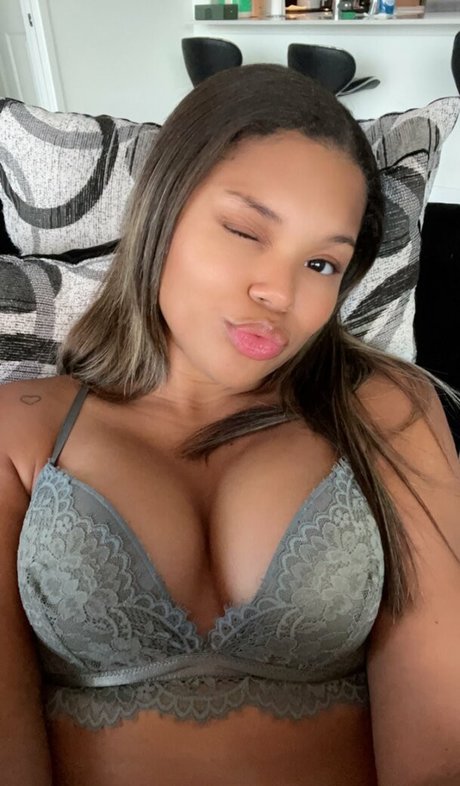 逆騎乗位 オンリーファンズ 無料ポルノ 写真