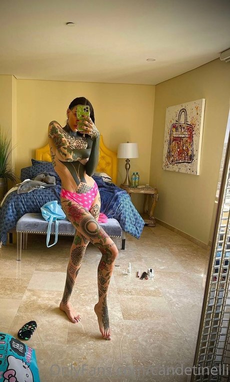 Candelaria Tinelli xxxモデル 写真