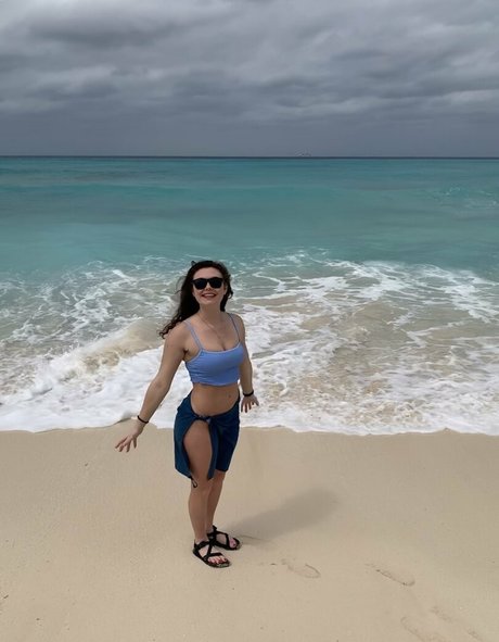 女装オンリーファン トップ 画像