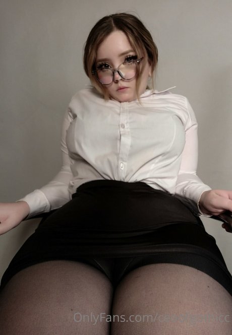 ティーンシーメールオンリーファンズ 無料エロ ギャラリー