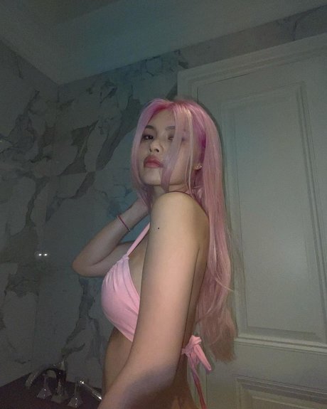 ラバーオンリーファン アダルト無料 写真