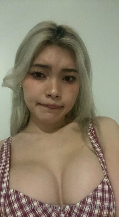 甘いおまんこオンリーファンズ 無料ヌード 写真