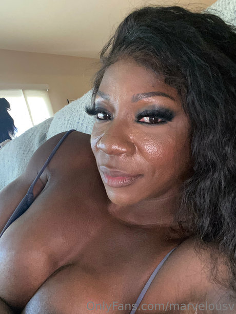 Margie Martin エロティックモデル 写真