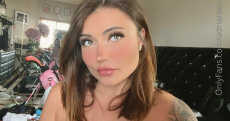 Adria Rae HDスター 画像