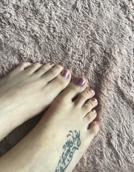 巨大なおっぱいオンリーファンズ 無料セクシー 写真