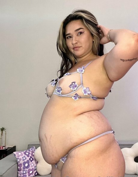 kellijellibelli ポルノスター 無料 写真