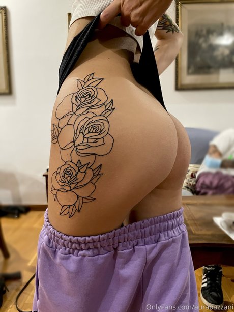 Aura Pazzani スター xxx 画像