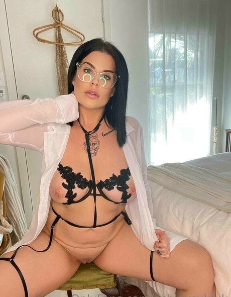 アナルトランスOnlyFans 裸 写真