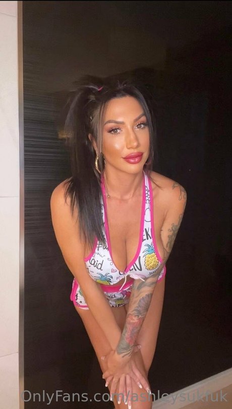 ティーンランジェリーOnlyFans 無料セクシー 写真