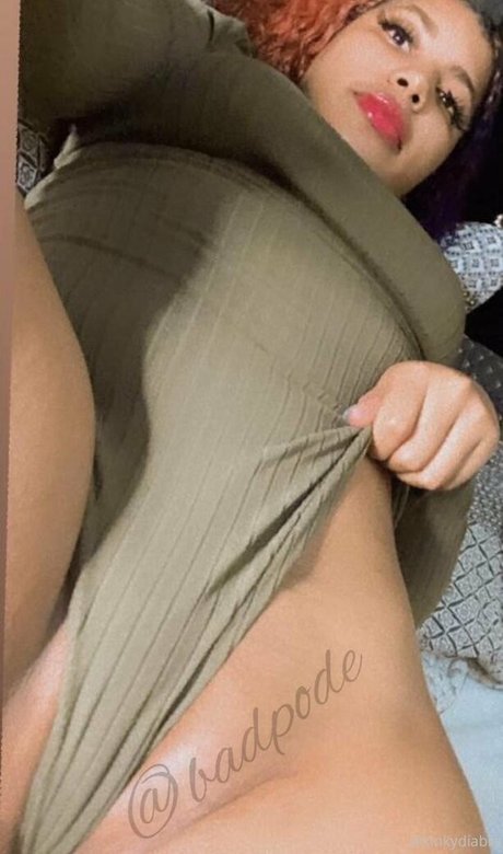 ブルネットバニーオンリーファンズ ヌード ギャラリー