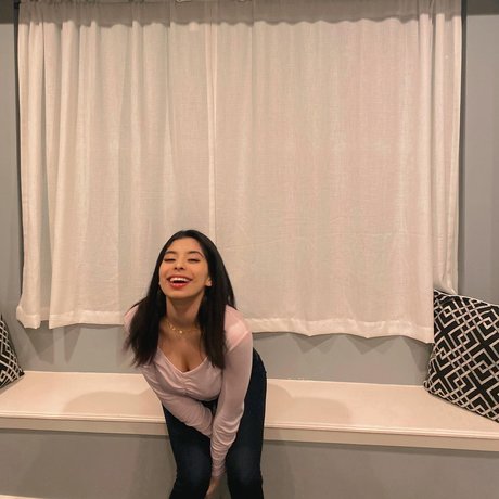 BBWキティOnlyFans ポルノ ギャラリー