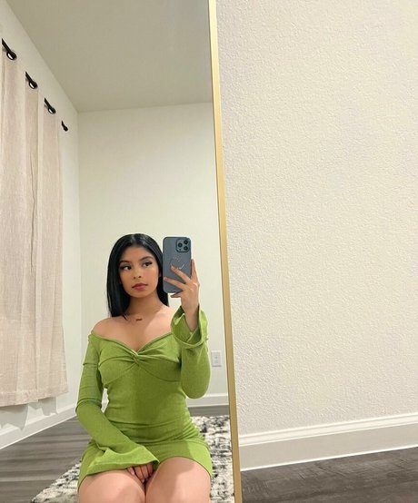 dayzevana 完璧なポルノスター 写真