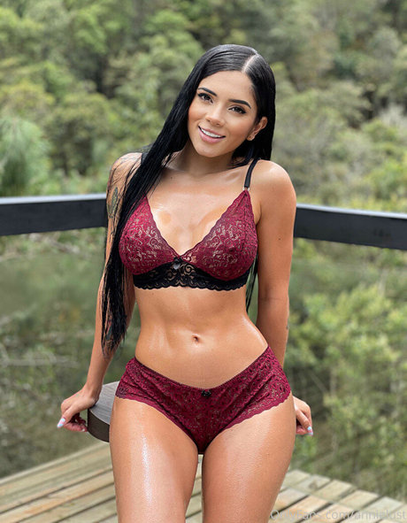 Annie Lust ポルノスター 写真