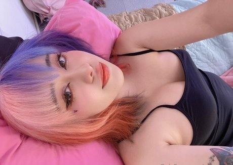 美女ヌードOnlyFans セクシー裸 写真