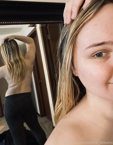 女性の筋肉オンリーファンズ セクシー裸 写真